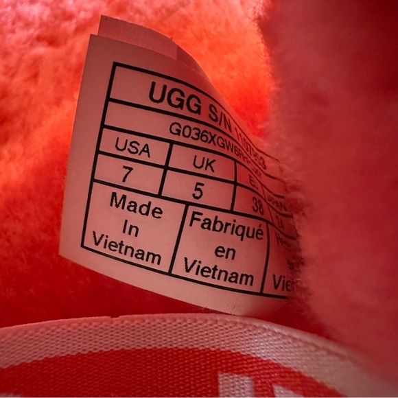 UGG Oh Yeah Slide Pop Coral Womens Size 7 EUC - Picture 5 of 6